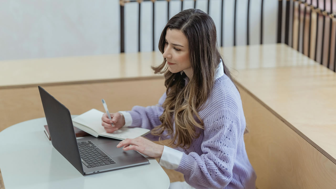 What information about each taxable vehicle is necessary to include on the Form 2290 filing?